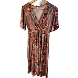 Orange Creek M/L Super Soft Floral Print Mid Length‎